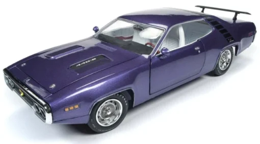 Auto World 1/18 1971 Plymouth Road Runner Hardtop "MCACN" Violet -Best Toy Discount Store ERT1182